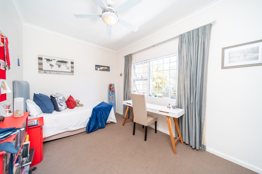 4 Bedroom Property for Sale in Beacon Bay Eastern Cape